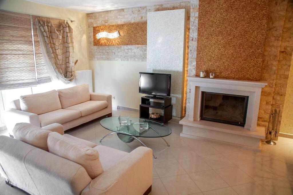 Luxurious West Side Maisonette In Alexandroupolisヴィラ エクステリア 写真
